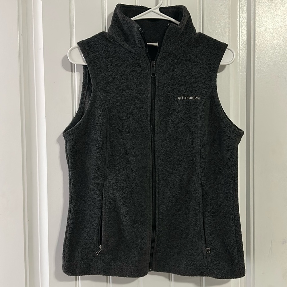 Columbia Vest